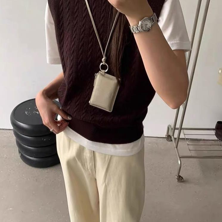 N - ミニ財布 ユニセックス ネックストラップ付き PUレザー カードケース 小銭入れ リップポーチ コインケース IDカードケース クレジットカード入れ 携帯用 ファスナー付き コンパクト 普段使い