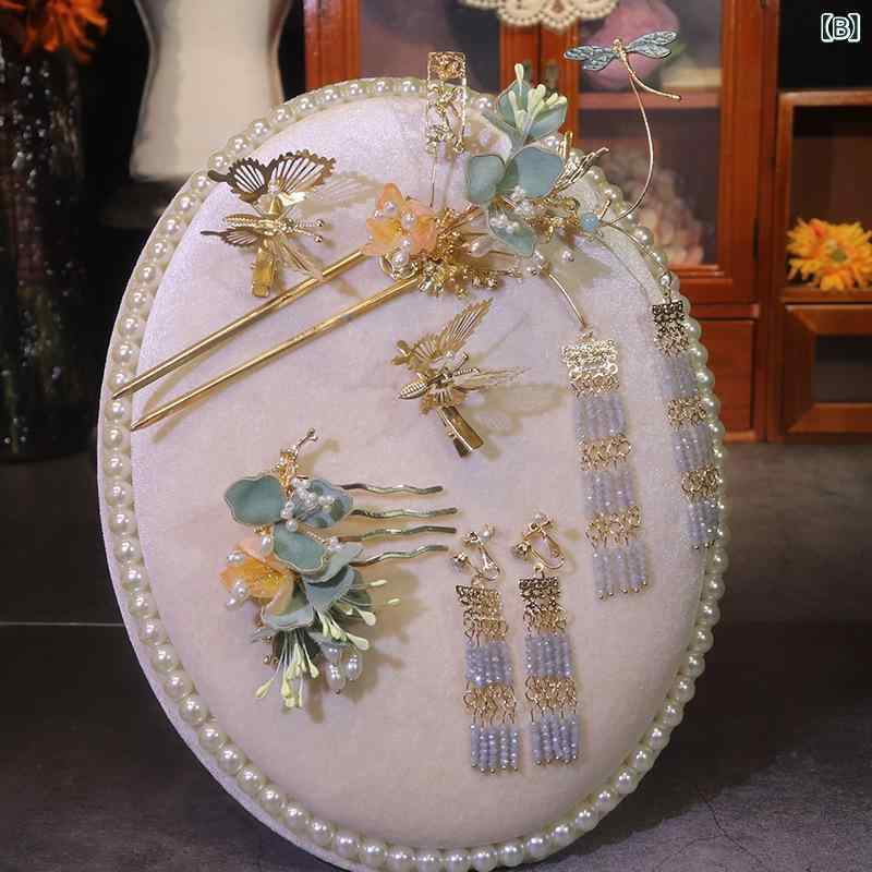 頭飾り 花嫁 ブライダル 新中華風 クラシカル レトロ タッセル かんざし 秀禾服 チャイナドレス用 アクセサリー 淡色系 花モチーフ 蝶々モチーフ 結婚式 婚礼