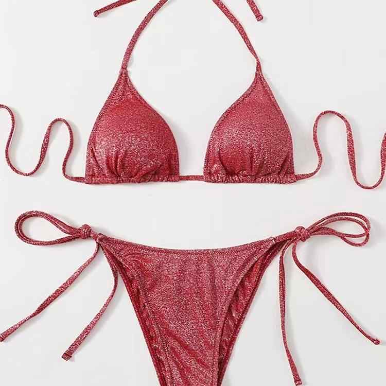・性別: 女性・対象年齢: 成人・スタイル: セクシー、タイト、バックレス、高弾性、耐久性、欧米風・主な素材: ポリエステル 80%・重さ: 約150g・裏地素材: ポリエステル 20%・適用シーン: 水泳・水辺スポーツ・カラー展開: カーキゴールド、ホワイト、ピンク、レッド、ブラック、ブルー・サイズ展開: S、M、L・袖丈: ノースリーブ・タイプ: 三角ビキニ