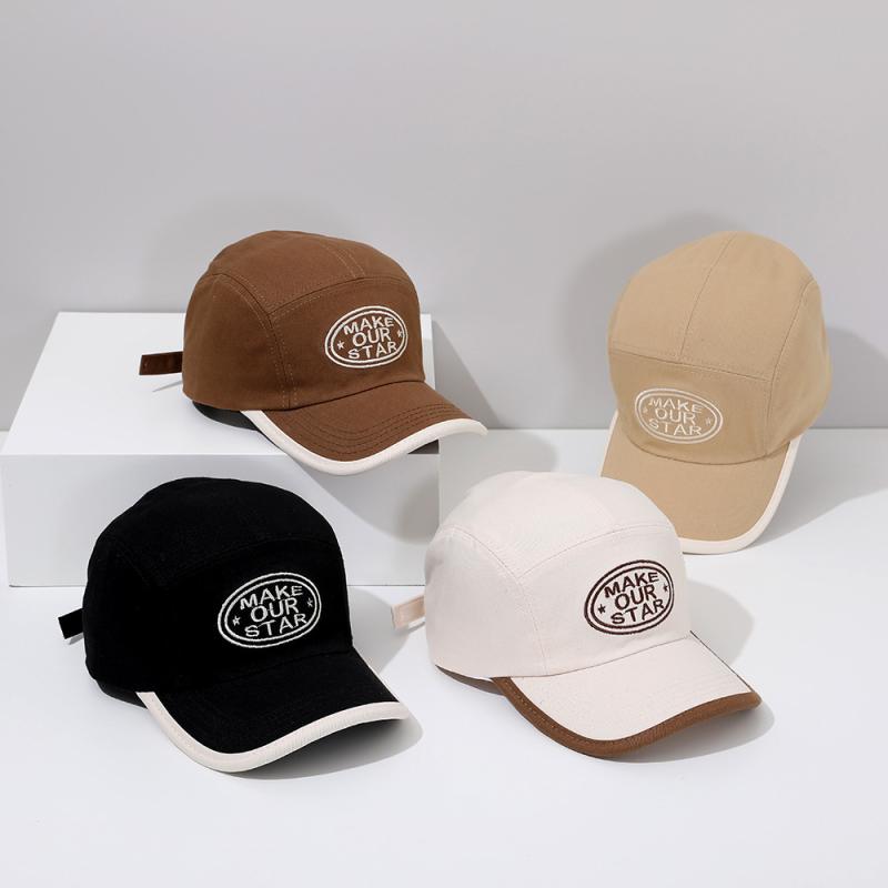 ・カテゴリ: ベースボールキャップ・カラー展開: オフホワイト、カーキ、コーヒー色、ブラック・サイズ展開: 52-54cm・対象年齢: 3-10歳・つばのスタイル: ショートブリム・トップスタイル: ラウンドトップ・機能: 日焼け防止、通気性、日よけ・主な素材含有率: 21-30%・スタイル: ストリート、個性的、ヒップホップ・主な素材: 綿混紡 (ポリエステル)・加工技術: 刺繍・柄: 文字、数字、テキスト