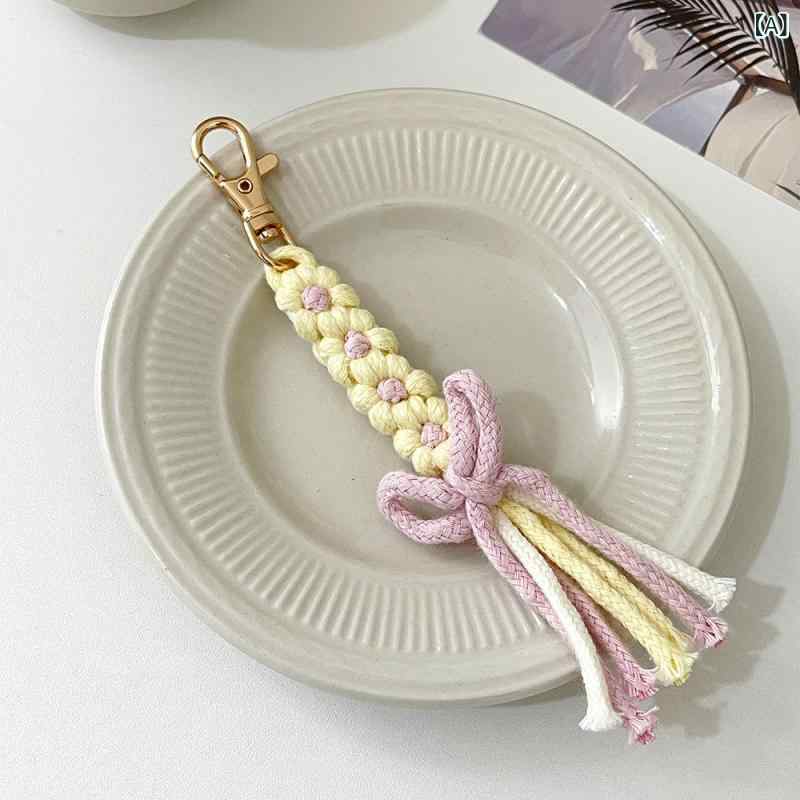 キーホルダー レディース ハンドメイド かわいい おしゃれ マルチカラー 金属製 雛...