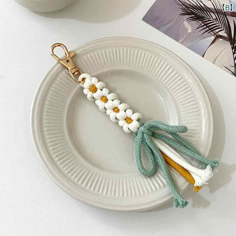 キーホルダー レディース ハンドメイド かわいい おしゃれ マルチカラー 金属製 雛...