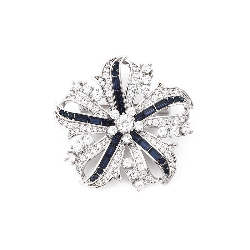 ブローチ レディース ペンダント 2WAY 花 フラワー 上品 高級感 豪華 万能 スーツ パーティー フォーマル アクセサリー