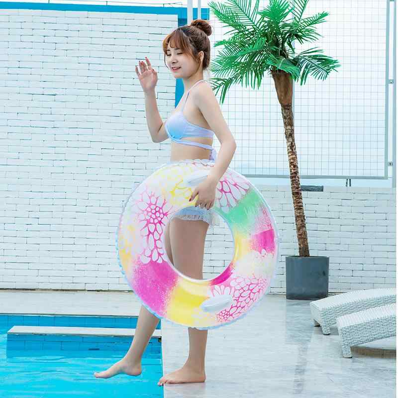 ・カテゴリ: 浮き輪・素材: PVC・PVC厚さ: 3mm・柄: プリント・内径: 90cm・対象: 大人・用途: 游泳・水遊び