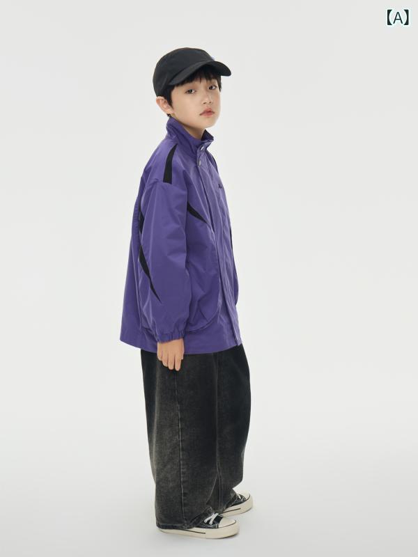・カテゴリ: 子供用アウター、ジャケット、コート・対象性別: 男女共用・対象年齢: 中小童（3〜8歳、身長100〜140cm）・襟型: 立ち襟・スタイル: カジュアル・柄: アルファベット・生地加工: 柔軟処理・フード: なし・デザイン要素: アルファベット、配色、トレンド・袖丈: 長袖・安全基準: B類・主な素材: アセテート繊維・素材割合: 95%・裏地素材: アセテート繊維・裏地割合: 95%・開閉仕様: ファスナー・シルエット: ベルトなし・カラー展開: パープル、ブラック・サイズ展開: 100cm、110cm、120cm、130cm、140cm、150cm、160cm・着丈: ショート丈