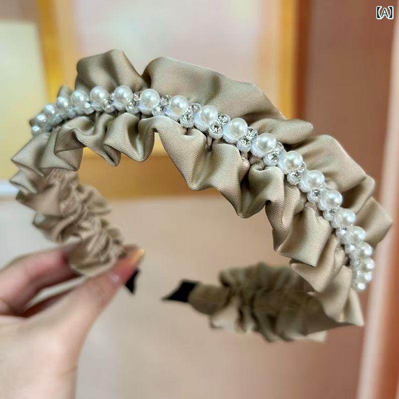 ・カテゴリ: ヘアアクセサリー・素材: ラインストーン・加工技術: 業・カラー展開: カーキ（パール・ラインストーン付き）、ブラック（パール・ラインストーン付き）、ブラウン（パール・ラインストーン付き）・デザイン要素: パール・スタイル: エレガント、通勤、ファッション・対象: レディース