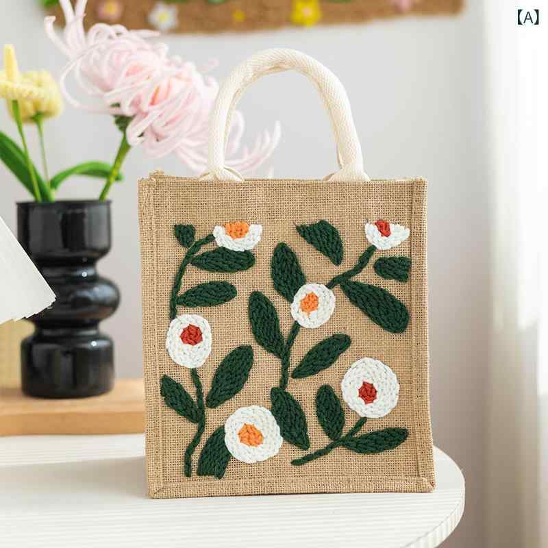 ・カテゴリ: 布製品刺繍キット・デザイン: 植物、花・セット内容: 麻バッグ材料キット（ニードルあり／なし）・カラー展開: 花満園（麻バッグ・ニードルなし）、花満園（麻バッグ・ニードル付き）、白色花（麻バッグ・ニードルなし）、白色花（麻バッグ・ニードル付き）、レトロ花（麻バッグ・ニードルなし）、レトロ花（麻バッグ・ニードル付き）、赤系花（麻バッグ・ニードルなし）、赤系花（麻バッグ・ニードル付き）、黄白花（麻バッグ・ニードルなし）、黄白花（麻バッグ・ニードル付き）、ターメリック花（麻バッグ・ニードルなし）、ターメリック花（麻バッグ・ニードル付き）、黒色花（麻バッグ・ニードルなし）、黒色花（麻バッグ・ニードル付き）、黄地白花（麻バッグ・ニードルなし）、黄地白花（麻バッグ・ニードル付き）、ピンク黄花（麻バッグ・ニードルなし）、ピンク黄花（麻バッグ・ニードル付き）、黄地花満園（麻バッグ・ニードルなし）、黄地花満園（麻バッグ・ニードル付き）、青地花満園（麻バッグ・ニードルなし）、青地花満園（麻バッグ・ニードル付き）