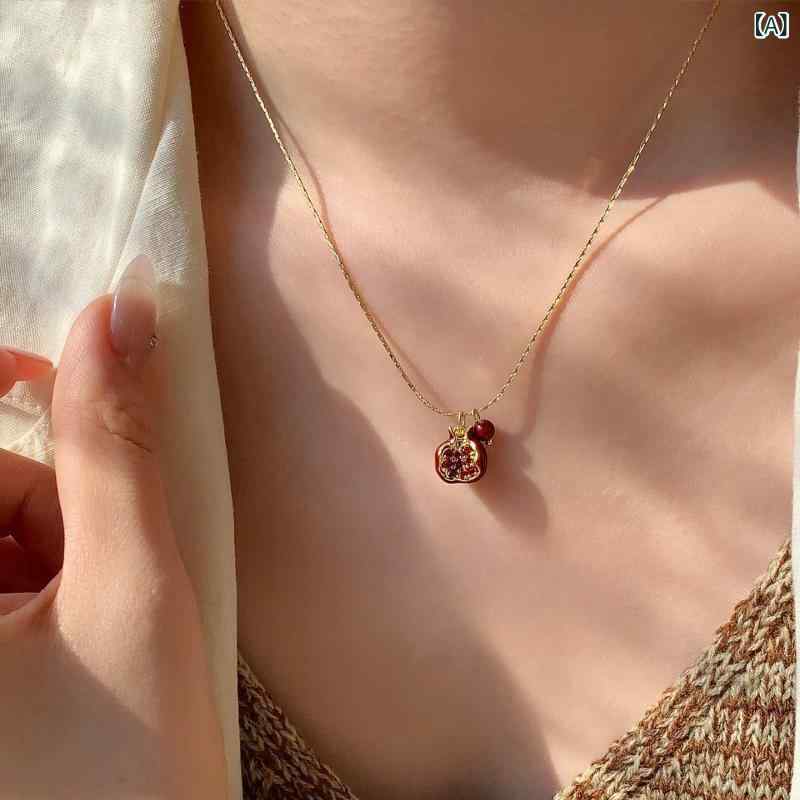 ・カテゴリ: ネックレス・素材: 合金・加工技術: 電気メッキ・モチーフ: フルーツ、幾何学模様・チェーンの種類: スネークチェーン・ペンダント素材: 合金・外周: 41cm-50cm・トレンド要素: 丸型、幾何学模様・スタイル: 韓国風・スタイル分類: 爽やか、フェミニン・対象: 女性向け