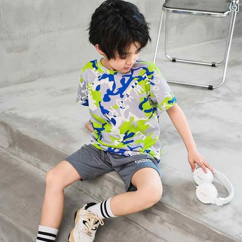 セキュアデポのセットアップ キッズ 迷彩柄 半袖 Tシャツ ハーフパンツ 男の子 女の子 ジュニア 子供服 通気性 吸汗速乾 部屋着 ルームウェア 運動着 迷彩柄 スポーツウェア トレーニングウェア｜アングル3