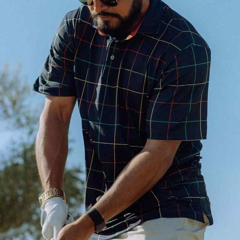 ・カテゴリ: ゴルフPOLOシャツ・対象性別: 男性・柄: チェック・主な素材: ポリエステル・素材の割合: 90%・カラー展開: ネイビー・サイズ展開: S、M、L、XL、XXL・おすすめシーン: ランニング、サイクリング、ハイキング、登山、キャンプ、射撃、フィッシング、卓球、バドミントン、テニス、ゴルフ