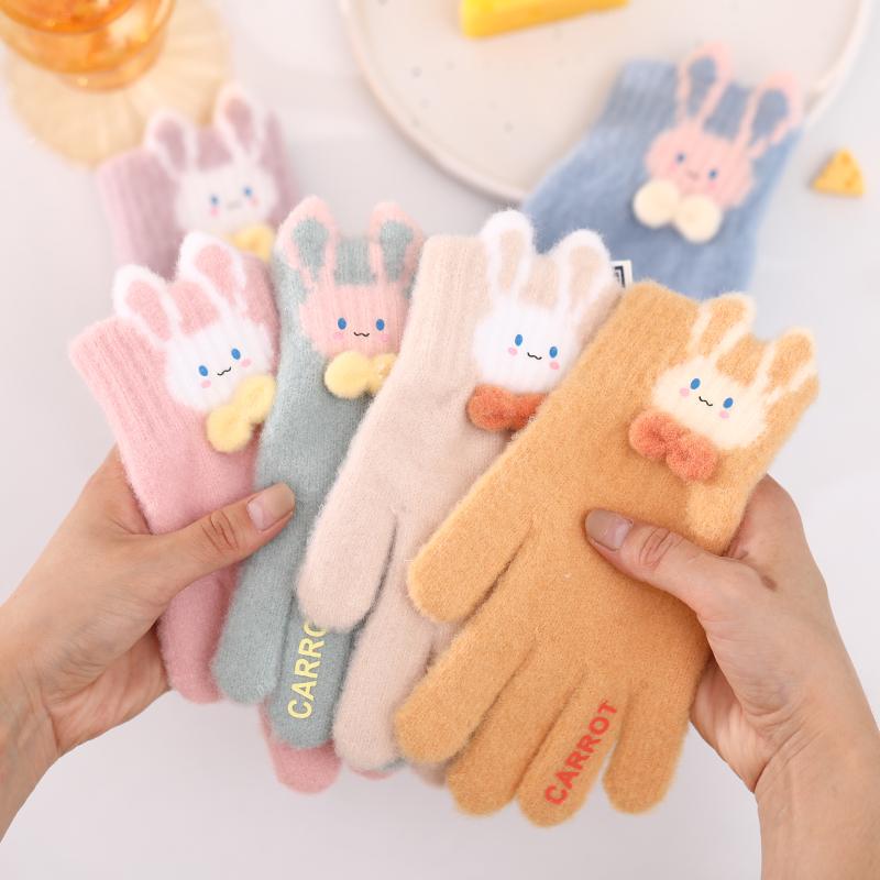 ・カテゴリ: 手袋・スタイル: かわいい・主な素材: ニット・柄: 卡通・機能: 保温・形状: 分指・対象: 女性・カラー展開: ピンク、紫、イエロー、ベージュ、ブルー・サイズ展開: 5-15歳