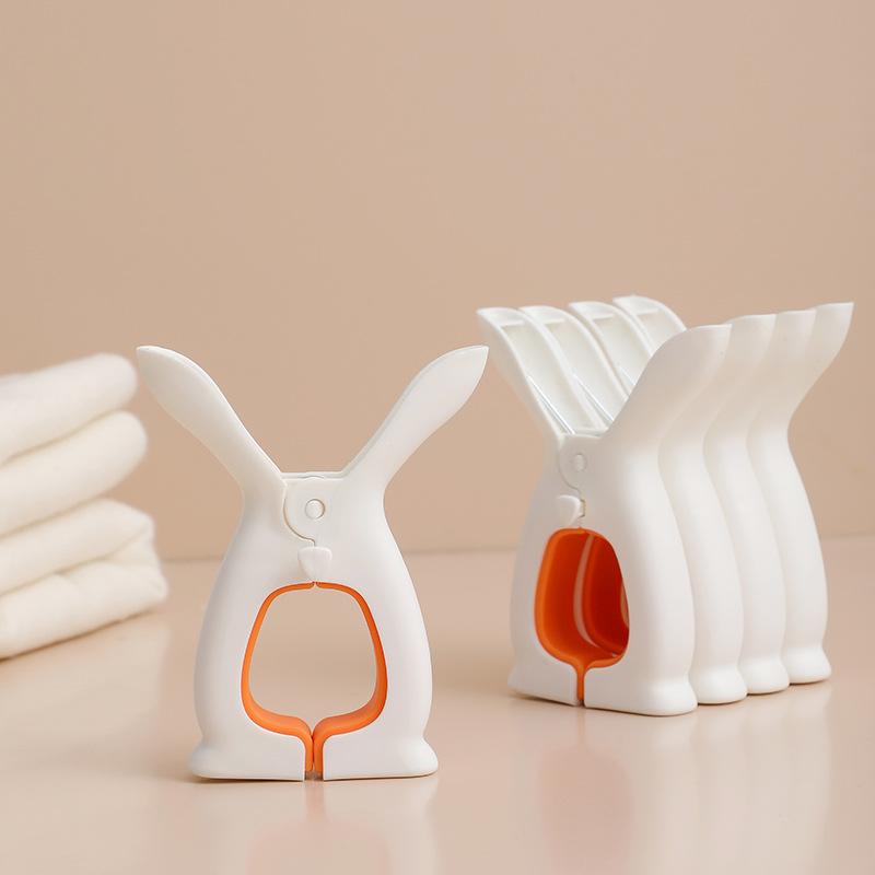 ・カテゴリ: 洗濯ピンチ・主な素材: プラスチック・スタイル: モダンシンプル・対象: 布団・カラー展開: オレンジ、ブルー・サイズ展開: 大号、小号