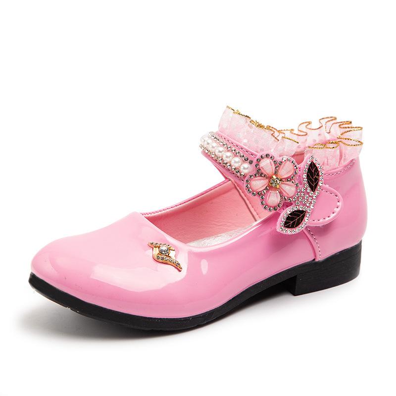 ・スタイル: プリンセス・カラー展開: ローズレッド、レッド、ライトピンク・サイズ展開: 26,27,28,29,30,31,32,33,34,35,36・性別: 女子・対象年齢: 4-6歳、7-12歳、13-16歳・アッパー素材: 合成革・ソール素材: ゴム・インソール素材: 合成皮革・内里素材: 皮革・靴丈: ローカット・用途: ハイキング・機能: 通気性・ディテール: フラワー・柄: 無地・着脱: マジックテープ・デザイン: 手描き