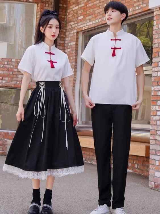 ・カテゴリ: 漢服、制服・スタイル: 宮廷風、文芸レトロ・主な素材: シルケット綿、ポリエステル・素材の含有量: 綿30%以上50%未満、ポリエステル50%以上70%未満・対象性別: 男女兼用・仕様: フォーマル・カラー展開: 半袖トップス、レディース赤レースロングスカートセット、レディース黒レースロングスカートセット、メンズトップス・黒ロングパンツセット、メンズトップス・赤ロングパンツセット・サイズ展開: S、M、L、XL、2XL、3XL、4XL、5XL・対象年齢: 18〜24歳