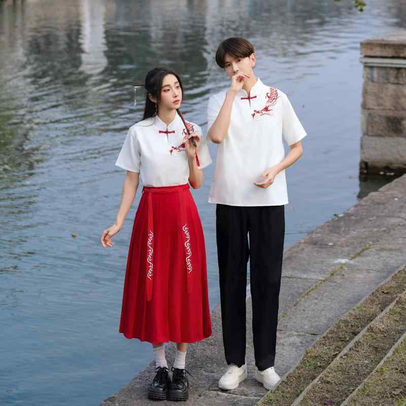 ・カテゴリ: 制服・スタイル: 韓国風、エスニック、レトロモダン・着用対象: 中学生、ユニセックス・主な素材: アクリル・カラー展開: 男子パンツ、プリーツスカート、和風/中華風トップス・サイズ展開: S、M、L、XL、2XL、3XL、4XL、5XL・対象年齢: 8-14歳