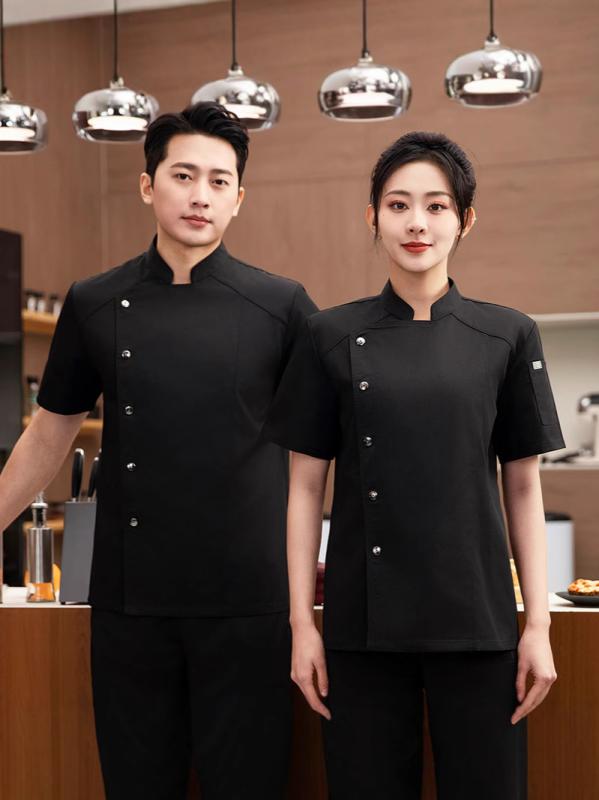 ・カテゴリ: 服装・スタイル: 厨师服・対象性別: 男女兼用・機能: 防寒・パンツ丈: 長ズボン・主な素材: 綿 30%、ポリエステル 70%・カラー展開: ホワイト、ブラック、ホワイト（エプロン付き）、ブラック（エプロン付き）・サイズ展開: M、L、XL、XXL、XXXL、4XL・トップス/ボトムス分類: トップス・袖丈: 半袖・ネックライン: 立ち襟・身丈: 普通丈（約50cm-65cm）