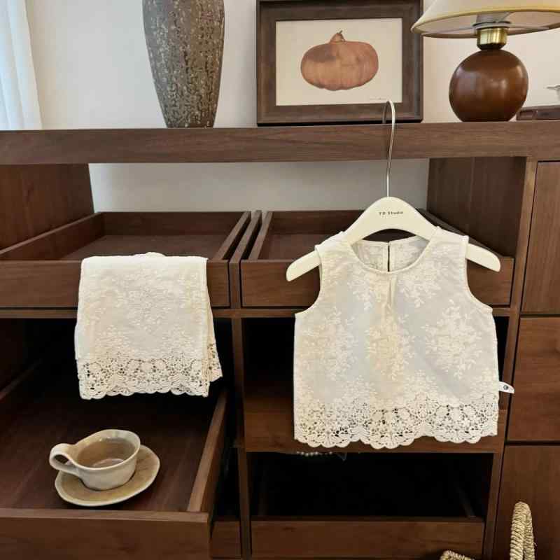 セットアップ キッズ 女の子 夏 半袖 ノースリーブ レース 刺繍 キャミソール ワイドパンツ ハーフパンツ 子供服 かわいい 森ガール コットン カジュアル ベージュ
