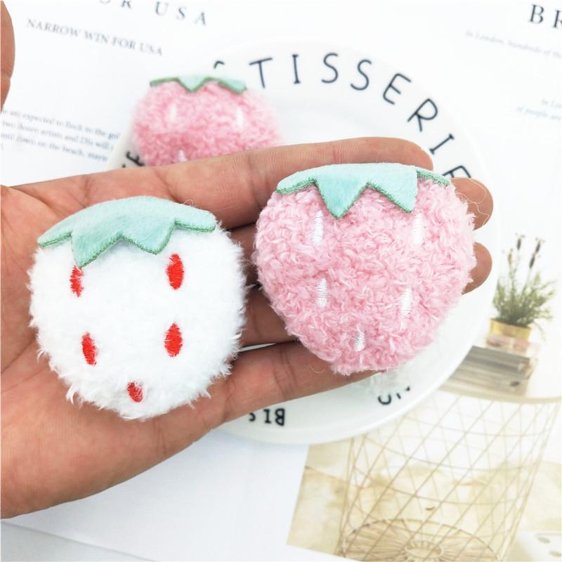 ・製品形状: イチゴ・カラー展開: ホワイト、ピンク