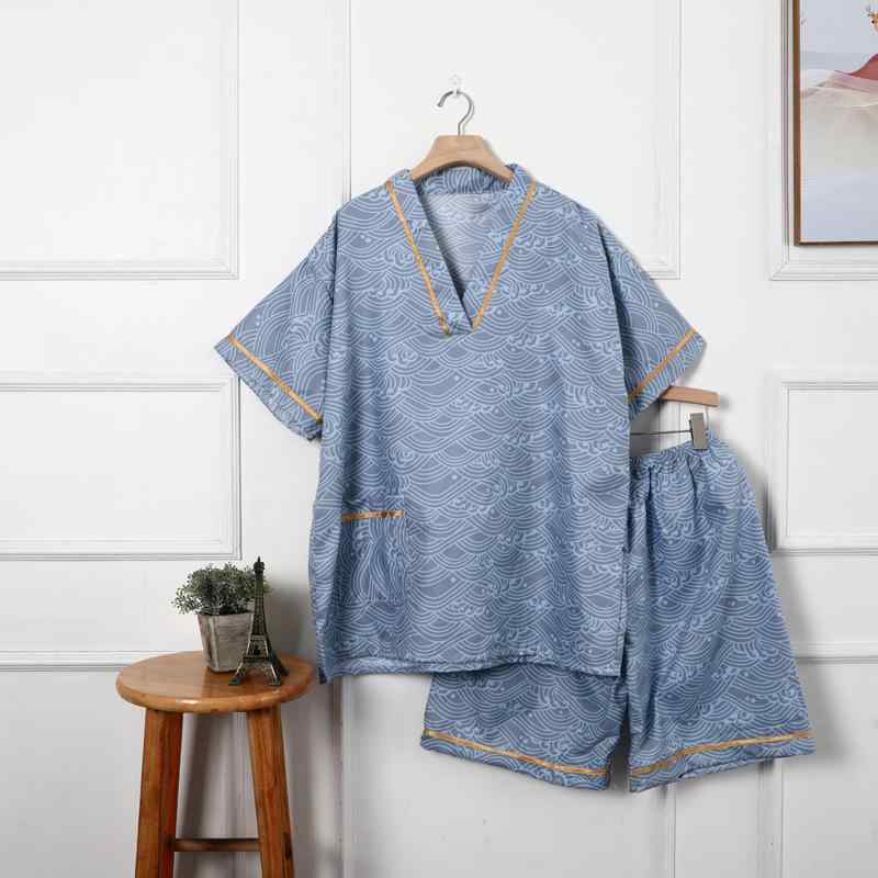 ・カテゴリ: 汗蒸服・スタイル: 豪華、高貴・主な素材: 綿 ・生地の厚さ: 適中（141-160g/平方メートル）・機能: カジュアル、入浴、部屋着・ネックライン: Vネック・対象: 大きいサイズ・カラー展開: グレー波模様、ライトブルー紅葉、ブルーバショウ、ブラウン宮廷花、ピンク波模様、レッドレッドバード、グレーイチョウ、ピンクイチョウ、グリーンDR文字、ブラック太陽月星、ピンク上善若水、グリーン大花・サイズ展開: XXXL