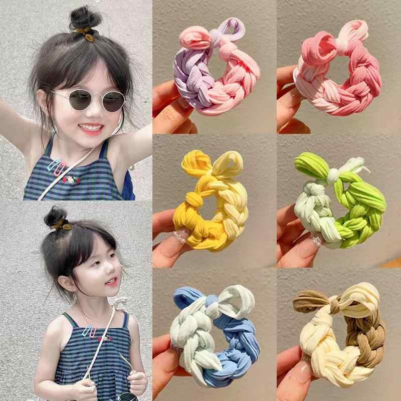 ・カテゴリ: ヘアアクセサリー・スタイル: 韓国風・対象: 子ども・主な素材: 布・デザイン: 幾何学型、三つ編み・カラー展開: ブルー、イエロー、グリーン、パープルピンク、ブラックグレー、ピンク、ブラック、ミルクコーヒー・種類: ヘアゴム・推奨年齢: 0歳以上