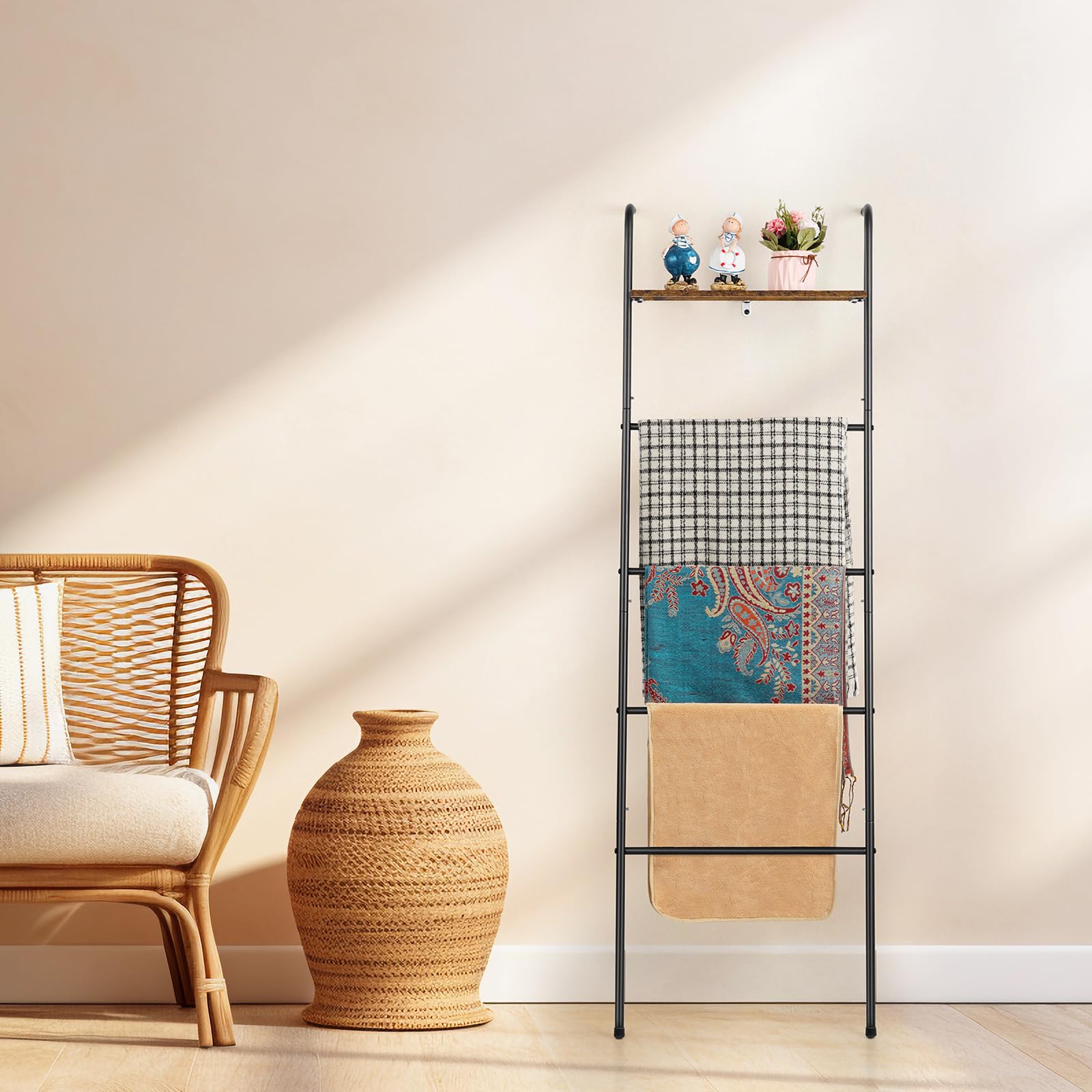 ラダーラック タオルスタンド 5段式 狭小玄関 立て掛けタオルラック タオルハンガー スリム バスタオルハンガー 洋服収納ラック タオル