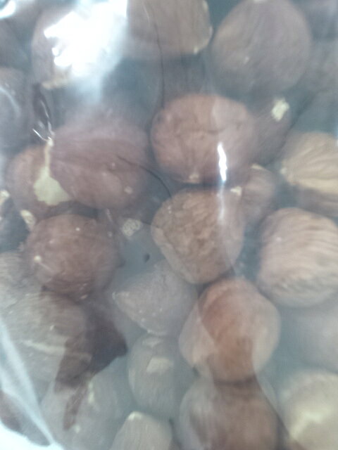 製菓材料倶楽部の皮付ヘーゼルナッツ 2kg＜ヘーゼルナッツ＞｜アングル2