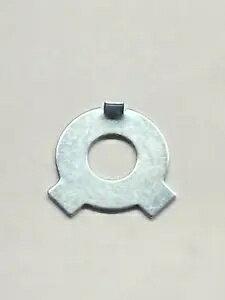 Eastern Transmission ロックタブワッシャーは 1956 〜 1979 年のハーレー フラットヘッド スポーツスターに適合します。 Eastern Transmission Lock Tab Washer fits 1956-1979 Harley Flathead Sportster