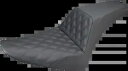 Saddlemen ステップアップ ラティス ゲル シート 2011-2017 ハーレー ソフテイル スリム ブラックライン用 Saddlemen Step Up Lattice Gel Seat for 2011-2017 Harley Softail Slim Blackline
