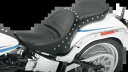 Saddlemen エクスプローラー スペシャル スタッズ ゲル シート 2006-2017 ハーレー ソフテイル FXST FLSTFB Saddlemen Explorer Special Studded Gel Seat 2006-2017 Harley Softail FXST FLSTFB
