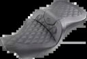 Saddlemen ロードソファ格子シート 2009-2023 ハーレー トライグライド トライク FLHTCUTG Saddlemen Road Sofa Lattice Seat for 2009-2023 Harley Tri Glide Trike FLHTCUTG