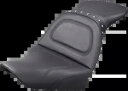 Saddlemen エクスプローラー スタッズ付きゲルシート 2018-23 ハーレー ソフテイル ローライダー スポーツ グライド Saddlemen Explorer Studded Gel Seat 2018-23 Harley Softail Low Rider Sport Glide