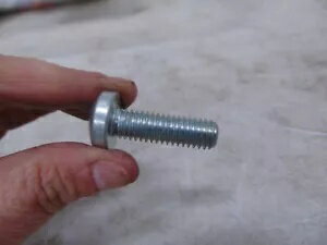 ハーレーダビッドソン シリンダーヘッドスクリュー 97-99 XL P/N 951A Harley Davidson Cylinder Head Screw 97-99 XL P/N 951A