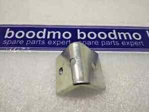 MARUTI 800 2ND GEN TYPE 2800 2ND GEN TYPE 3ѥ֥饱å - 71717M84400 - MARUTI Bracket for MARUTI 800 2ND GEN TYPE 2, 800 2ND GEN TYPE 3 - 71717M84400 - MARUTI