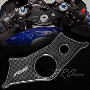 ハンドルヨークカバー トリプルツリープロテクター 03-05 ヤマハ YZFR6 カーボンファイバールック Handle Yoke Cover Triple Tree Protector for 03-05 Yamaha YZFR6 Carbon Fiber Look