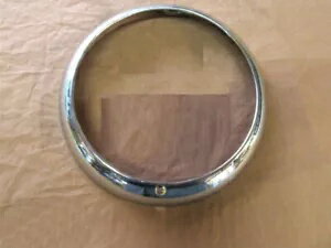 ヘッドライトベゼル 48-71 CJ3B ワゴン、トラック、FC、ジープスター 649518 Headlight Bezel 48-71 CJ3B Wagon, Truck, FC, Jeepster 649518