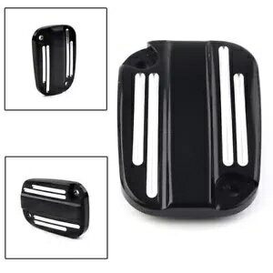 フロントブレーキフルードリザーバ