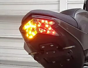 Z125 Pro および Ninja ZX-6R 一体型 LED テールライト;クリアレンズ付きブレーキとターン Z125 Pro and Ninja ZX-6R Integrated LED Taillight; Brake and Turns w/ Clear Lens