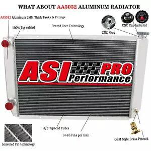 4 列アルミニウムラジエーターフィットヘビーデューティフォード & モパースタイル全体のサイズ 31 イ..