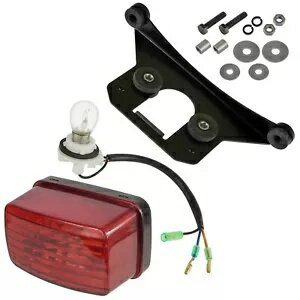ޥ 3FA-84702-10-00 Ѽդ֥饱åȤӥϡɥդơ饤ȥ֥ Tail Light Assembly w/ Mounting Bracket and Hardware for Yamaha 3FA-84702-10-00