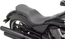 ドラッグ スペシャリティーズ バックレスト付きロープロファイル ツーリング シート オプション 0810-1605 Drag Specialties Low Profile Touring Seat with Backrest Option 0810-1605