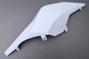 リアトリム左側生ホンダ CBR650R / CBR 650R 2019-2020- Rear trim left side raw Honda CBR650R / CBR 650R 2019-2020-(2)