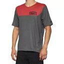 100% メンズ エアマティック ジャージ チャコール/レッド、ミディアム 40014-00011 100% Men's Airmatic Jersey Cha...