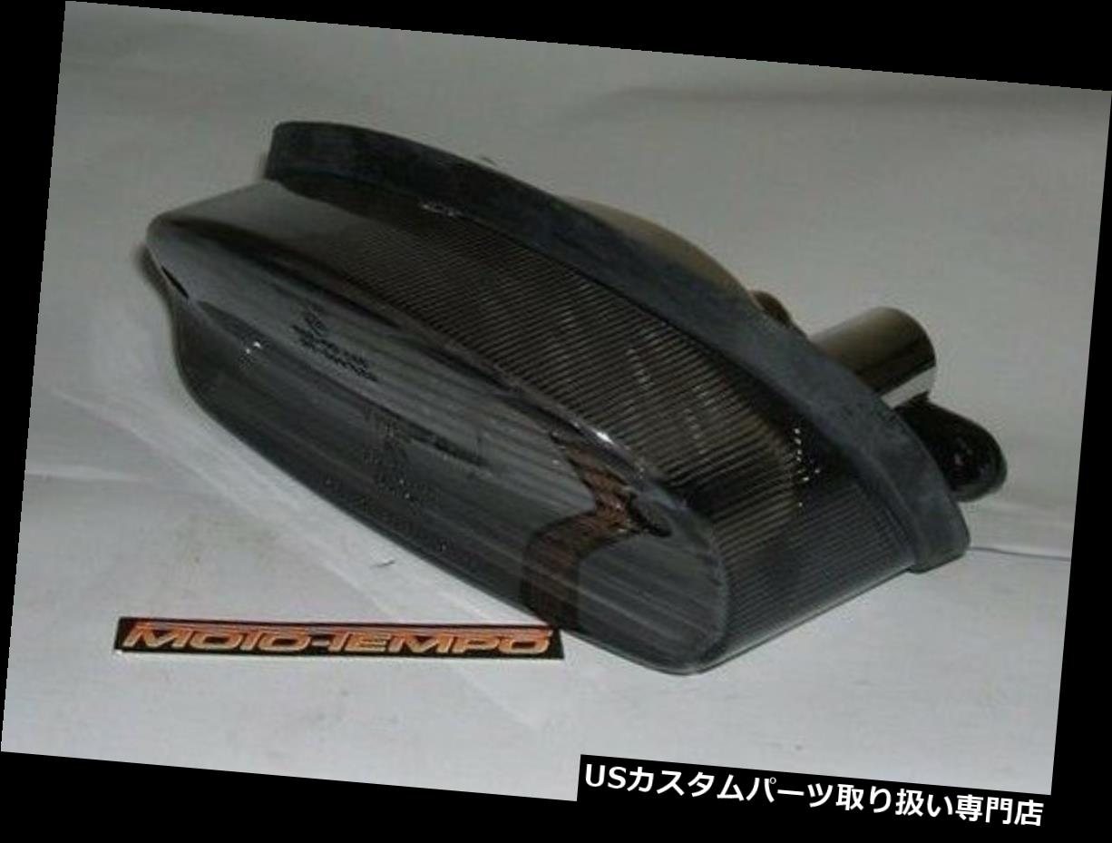 USテールライト 97-98ホンダCBR1100XXクロウタドリ28はルス後部レンズAhumadosマルカEを導きました 97-98 Honda CBR1100XX Blackbird 28 Led Luz Posterior Lentes Ahumados Marca E