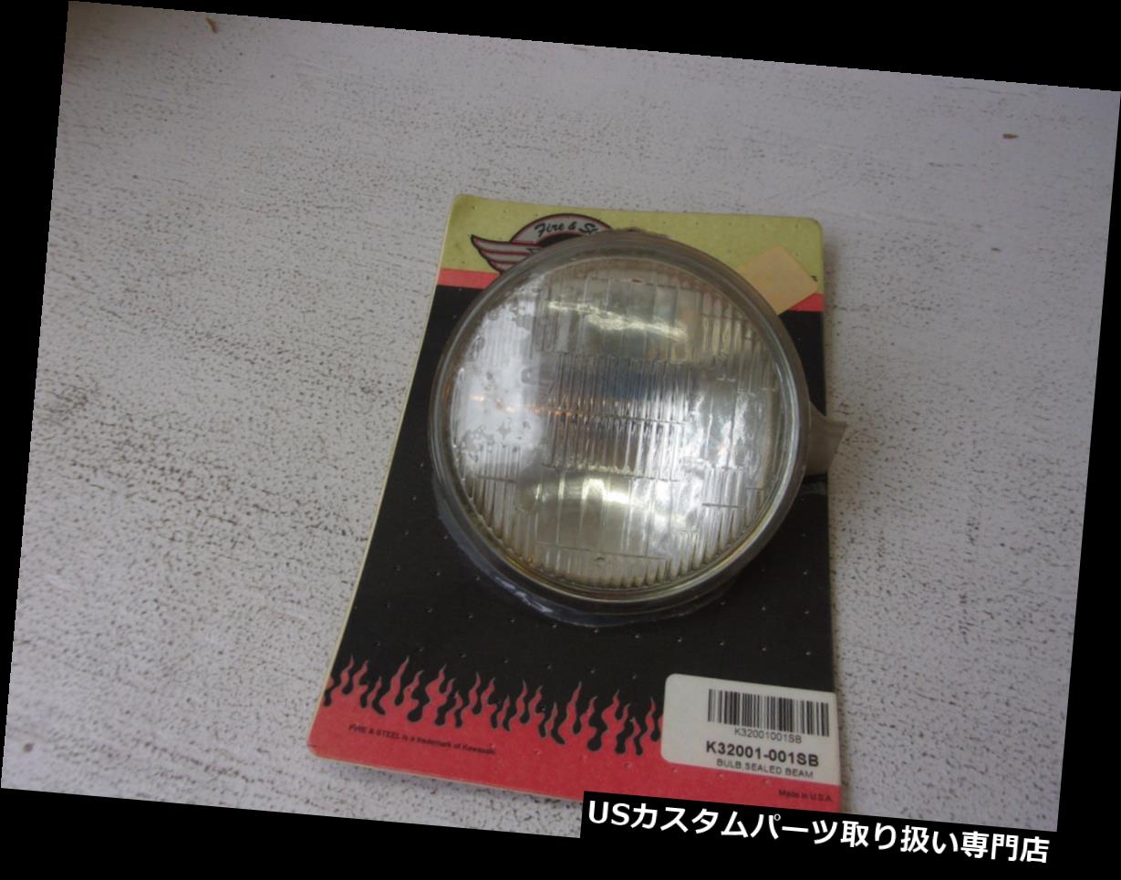 Kawasaki Fire &amp; Steel Sealed Beam Headlight Bulb Vulcan K32001-00 カテゴリUSヘッドライト状態新品メーカー車種発送詳細送料一律 1000円（※北海道、沖縄、離島は省く）商品詳細輸入商品の為、英語表記となります。 Condition: New Manufacturer Part Number: K32001-001SB Warranty: No Warranty Brand: Kawasaki UPC: Does not apply※以下の注意事項をご理解頂いた上で、ご入札下さい※■海外輸入品の為、NC,NRでお願い致します。■フィッテングや車検対応の有無については、基本的に画像と説明文よりお客様の方にてご判断をお願いしております。■USパーツは国内の純正パーツを取り外した後、接続コネクタが必ずしも一致するとは限らず、加工が必要な場合もございます。■輸入品につき、商品に小傷やスレなどがある場合がございます。■大型商品に関しましては、配送会社の規定により個人宅への配送が困難な場合がございます。その場合は、会社や倉庫、最寄りの営業所での受け取りをお願いする場合がございます。■大型商品に関しましては、輸入消費税が課税される場合もございます。その場合はお客様側で輸入業者へ輸入消費税のお支払いのご負担をお願いする場合がございます。■取付並びにサポートは行なっておりません。また作業時間や難易度は個々の技量に左右されますのでお答え出来かねます。■取扱い説明書などは基本的に同封されておりません。■商品説明文中に英語にて”保障”に関する記載があっても適応はされませんので、ご理解ください。■商品の発送前に事前に念入りな検品を行っておりますが、運送状況による破損等がある場合がございますので、商品到着次第、速やかに商品の確認をお願いします。■到着より7日以内のみ保証対象とします。ただし、取り付け後は、保証対象外となります。■商品の配送方法や日時の指定頂けません。■お届けまでには、2〜3週間程頂いております。ただし、通関処理や天候次第で多少遅れが発生する場合もあります。■商品落札後のお客様のご都合によるキャンセルはお断りしておりますが、落札金額の30％の手数料をいただいた場合のみお受けする場合があります。■他にもUSパーツを多数出品させて頂いておりますので、ご覧頂けたらと思います。■USパーツの輸入代行も行っておりますので、ショップに掲載されていない商品でもお探しする事が可能です!!お気軽にお問い合わせ下さい。&nbsp;