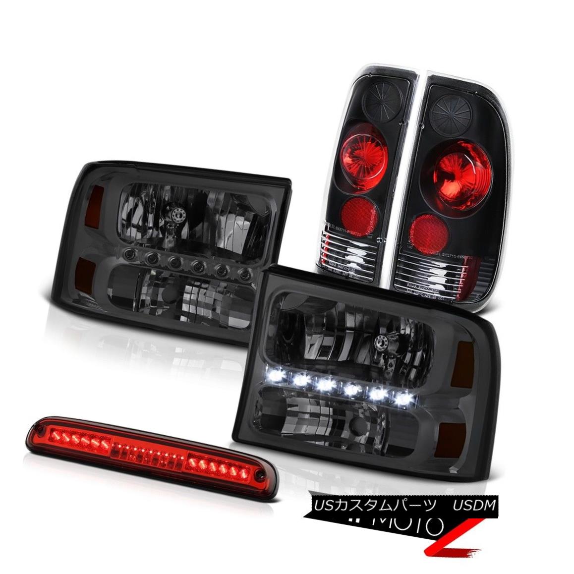 Dark Smoke HeadLights Rear Black Roof Third Brake LED Red 1999-2004 Ford F250 SDカテゴリヘッドライト状態新品メーカーFord車種F-250 Super Duty発送詳細送料一律 1000円（※北海道、沖縄、離島は省く）商品詳細輸入商品の為、英語表記となります。 Condition: New Brand: Venom Inc. [Headlight] Side: Driver&Passenger Side Provided Manufacturer Part Number: OEM#B2399H_1999_2000_2001_2002_2003_2004_A3820 [Tail Light] Brake: Re-use Original 3157 Bulbs Interchange Part Number: 2C3Z13008AA/2C3Z13008AB, 2C3Z13200AA/YC3Z13A613CA [Tail Light] Dashboard Light: Error-Free Other Part Number: FO2503183/FO2502183,FO2521169/FO2520169 [Tail Light] Parking: Re-use Original 3157 Bulbs Placement on Vehicle: Left, Right, Front, Rear [Tail Light] Reverse: Re-use Original 3156 Bulbs Warranty: 60 Day [Tail Light] Side: Driver & Passenger Included [Headlight] Low Beam Bulb: Re-use Original 9007 Bulbs [Tail Light] Signal: Re-use Original 3157 Bulbs [Headlight] LED Brand: Nichia - Made In Japan Contact Us: TEL: 1-844-884-7847 | HOURS: 9am - 6pm PST [Headlight] High Beam Bulb: Re-use Original 9007 Bulbs Returns: 60-Days LOVE IT or RETURN IT! UPC: 7425942226289 EAN: 7425942226289※以下の注意事項をご理解頂いた上で、ご入札下さい※■海外輸入品の為、NC,NRでお願い致します。■フィッテングや車検対応の有無については、画像と説明文よりお客様の方にてご判断をお願いしております。■USのカスタムパーツは国内の純正パーツを取り外した後、接続コネクタが必ずしも一致するとは限らず、加工が必要な場合がございます。■商品説明文中に英語にて”保障”に関する記載があっても適応はされませんので、ご理解ください。■初期不良（到着より7日以内）のみ保証対象とします。ただし、取り付け後は、保証対象外とします。■海外倉庫から到着した製品を、再度国内で検品を行い、日本郵便または佐川急便にて発送となります。■お届けまでには、2〜3週間程頂いております。ただし、天候次第で多少遅れが発生する場合もあります。■商品落札後のお客様のご都合によるキャンセルはお断りしておりますが、商品落札金額の30％の手数料をいただいた場合のみお受けいたします。■他にもUSパーツを多数出品させて頂いておりますので、ご覧頂けたらと思います。■USパーツの輸入代行も行っておりますので、ショップに掲載されていない商品でもお探しする事が可能です!!お気軽にお問い合わせ下さい。&nbsp;