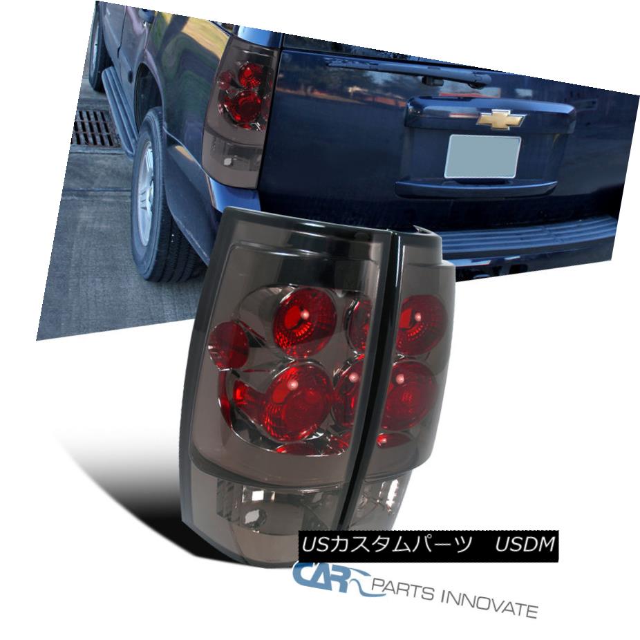 テールライト 07-14 Chevy Tahoe Suburban GMC Yukon XL Pickup Smoke Tail Lights Rear Brake Lamp 07-14 Chevy Tahoe郊外GMC Yukon XLピックアップ煙テールライトリアブレーキランプ