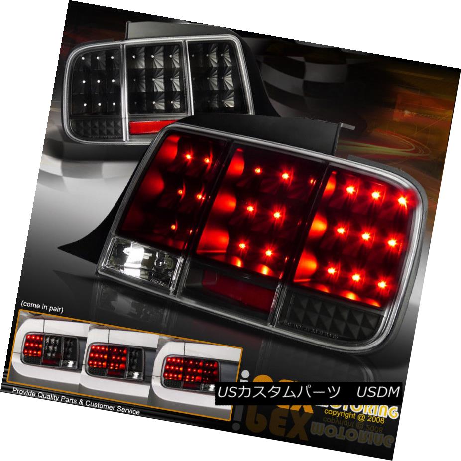 Facelift Upgrade 2005-2009 Ford Mustang Sequential Ultra LED Tail Lights Blackカテゴリテールライト状態新品メーカーFord車種Mustang発送詳細送料一律 1000円（※北海道、沖縄、離島は省く）商品詳細輸入商品の為、英語表記となります。 Condition: New Brand: SD-Tuning 100% Risk Free Money Back: Yes Manufacturer Part Number: FO2502215, FO2503215, FO2502231, FO2503231 Interchange Part Number: 2005 2006 2007 2008 2009 Ford Mustang Placement on Vehicle: Left, Right, Rear Other Part Number: 05 06 07 08 09 Ford Mustang Warranty: Yes Pieces/Box:: 2 ( Driver & Passenger Side) Product Features: Ultra-Bright LED, Water Resistance & Air Tight Process Within 1 Business Day: Yes Installation Type: Direct Plug-N-Play, No Modification【商品に関する詳しい説明につきましては、質問欄よりお問い合わせください。】※以下の注意事項をご理解頂いた上で、ご入札下さい※■海外輸入品の為、NC,NRでお願い致します。■フィッテングや車検対応の有無については、画像と説明文よりお客様の方にてご判断をお願いしております。■USのカスタムパーツは国内の純正パーツを取り外した後、接続コネクタが必ずしも一致するとは限らず、加工が必要な場合がございます。■商品説明文中に英語にて”保障”に関する記載があっても適応はされませんので、ご理解ください。■初期不良（到着より7日以内）のみ保証対象とします。ただし、取り付け後は、保証対象外とします。■海外倉庫から到着した製品を、再度国内で検品を行い、日本郵便または佐川急便にて発送となります。■お届けまでには、2〜3週間程頂いております。ただし、天候次第で多少遅れが発生する場合もあります。■商品落札後のお客様のご都合によるキャンセルはお断りしておりますが、商品落札金額の30％の手数料をいただいた場合のみお受けいたします。■他にもUSパーツを多数出品させて頂いておりますので、ご覧頂けたらと思います。■USパーツの輸入代行も行っておりますので、ショップに掲載されていない商品でもお探しする事が可能です!!お気軽にお問い合わせ下さい。&nbsp;