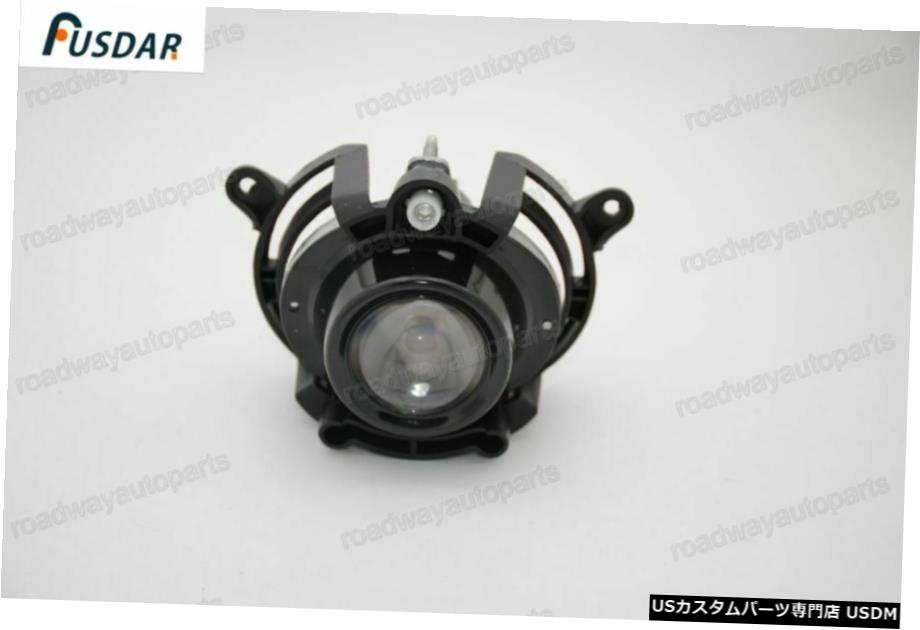 ビュイックラクロス2010-2013のための1pcsフロントバンパークリアフォグライトドライビングランプ 1Pcs Front Bumper Clear Fog Light Driving Lamp for Buick Lacrosse 2010-2013