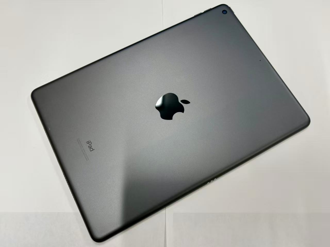 セイモバイル★【中古:Bランク 】 iPad(第7世代) Wi-Fi 3F835J/A 32GB スペースグレイ