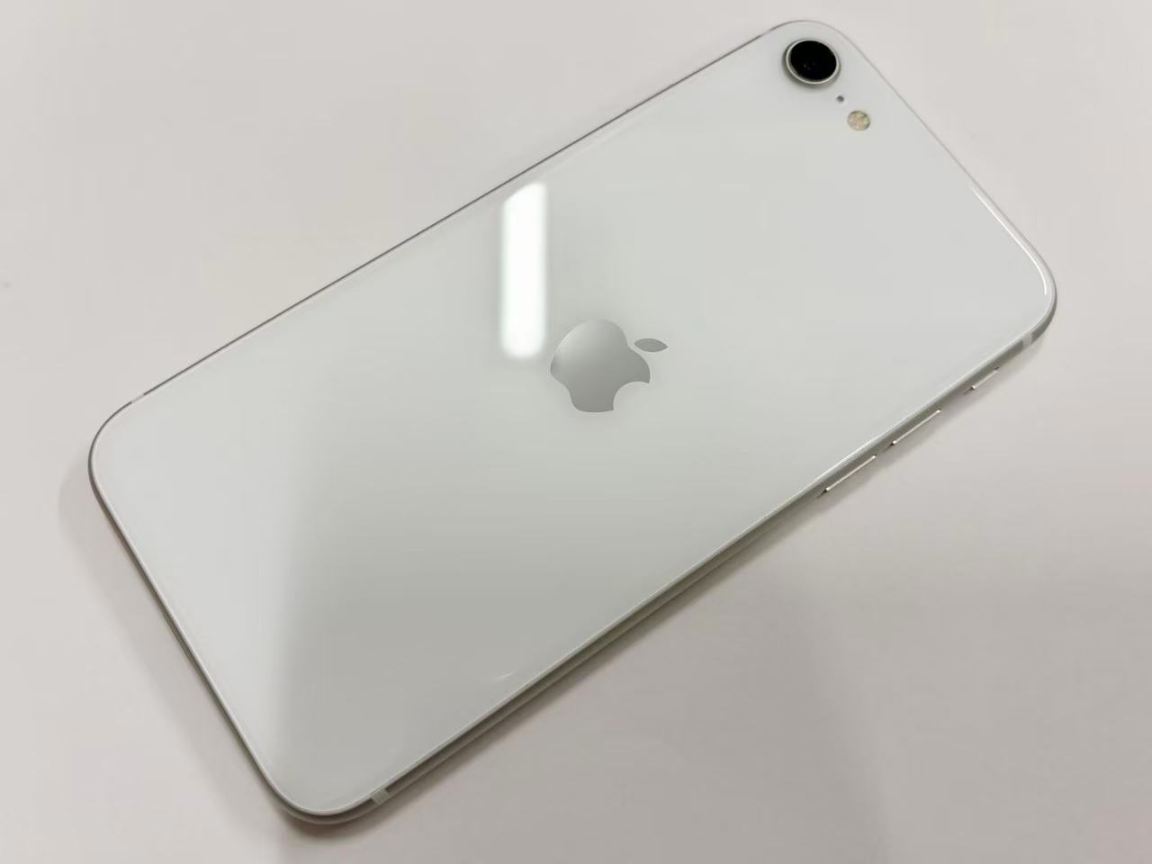 세이 모바일 [중고 A 랭크] SIM 프리 iPhone SE2 128GB 화이트